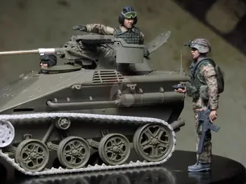 1/35 skalės dervos kareivio figūrėlės modelio rinkinys Šiuolaikinis karinis miniatiūrinis žaislinis tankas Įgula 3 asmenys Nesurinkti ir nedažyti 501X