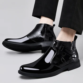 2024 Mados tendencijos Italų vyras Chelsea smailūs batai Juodas blizgus laisvalaikio slydimas ant trumpų batų Vintažiniai odiniai kaubojiški kulkšnies batai