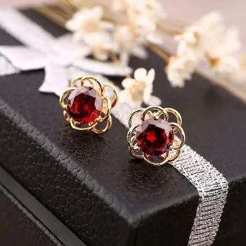 Cinko lydinio auskaras Aukštos kokybės tuščiavidurių raudonų krištolo gėlių dizainas Mini Stud auskaras mergaitei Gražus vestuvių aksesuaras