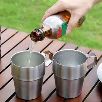 F1FD 4 vnt nerūdijančio plieno kempingo puodeliai sudedami metaliniai gėrimo taurės puodeliai lauko antiskaldingas kavos puodelis su laikikliu