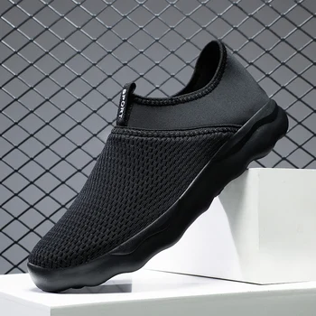 Minkšti pado vaikščiojimo batai vyrams Itin lengvi įsispiriami vyriški loaferiai sportbačiai Unisex Women Breathable Mesh Driving Shoes 2023 Nauja
