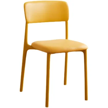 plastikinės kėdės, paprasti atlošai, valgomojo kėdės, sustorėjusios taburetės, laisvalaikio valgomojo stalai ir kėdės
