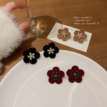 Rudens žiemos pulko gėlių cirkono auskarai Mados dizainas Korėjos saldžios merginos Gėlių temperamentas Ausų smeigtukas Papuošalai didmeninė prekyba