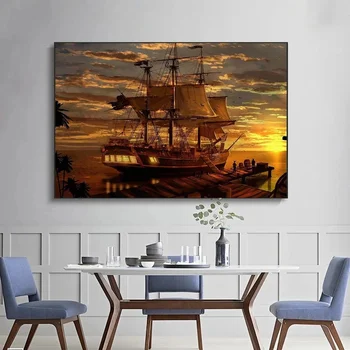 Senovinis piratų laivas Juodas burinis jūros peizažas Drobė Tapyba Plakatai ir spaudiniai Laivo freska Moderni svetainė Namų dekoras Berėmis