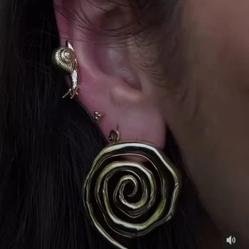 Tocona Nauji madingi sraigės numesti auskarai moteriškiems geometriniams auksiniams auskarams su didelio jausmo ir mažo dizaino papuošalais