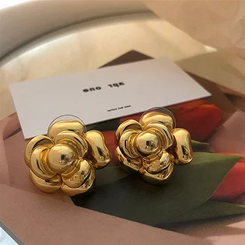 Vintažiniai metalo aukso spalvos gėlių dideli auskarai moterims 2023 m Nauja mada Gėlių pareiškimas Auskarų vakarėlis Papuošalų dovana