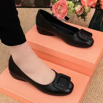 Women Flats Batai 2022 Casual Solid Color Slip On Lady Square Heel Aukštos kokybės komforto vakarėlio vestuvių biuro batai Zapatos Mujer
